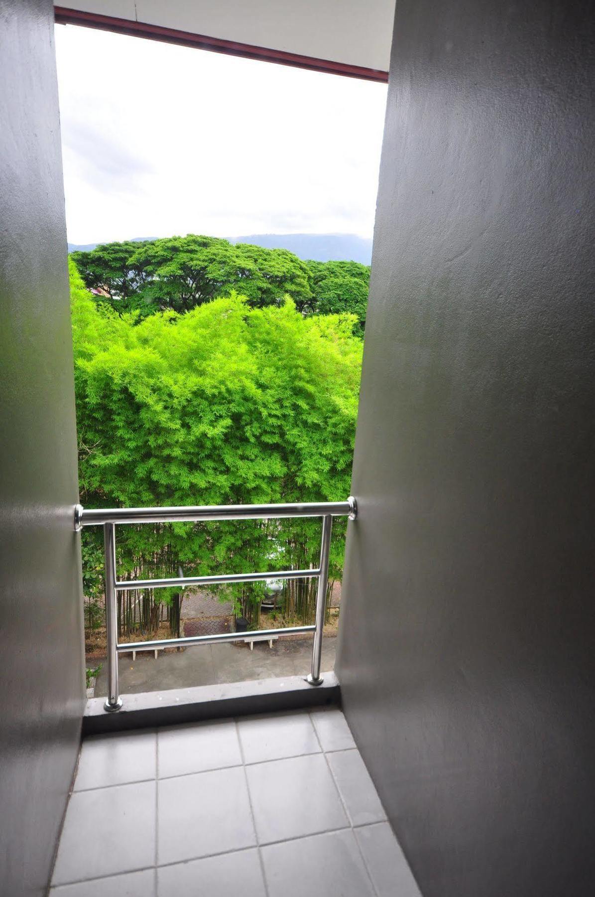 Chiangmai S.P. Hotel Chiang Mai Dış mekan fotoğraf