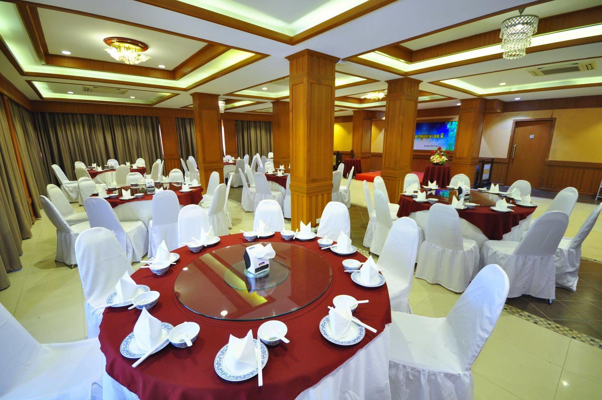 Chiangmai S.P. Hotel Chiang Mai Dış mekan fotoğraf